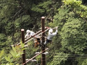 配電線工事作業風景