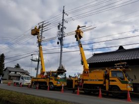 配電線工事作業風景